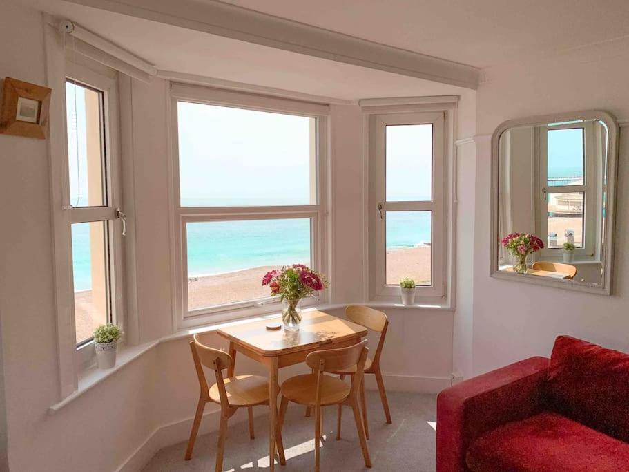 Worthing Sea-Front 3 Bed Apartment Exterior photo